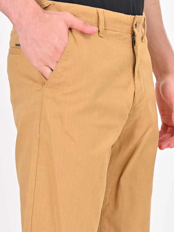 Indian Terrain Men's Regular Fit Solid khaki Shorts